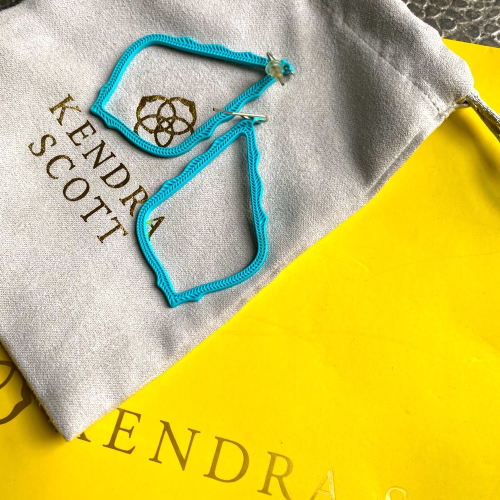 Kendra Scott Sophee drop earrings